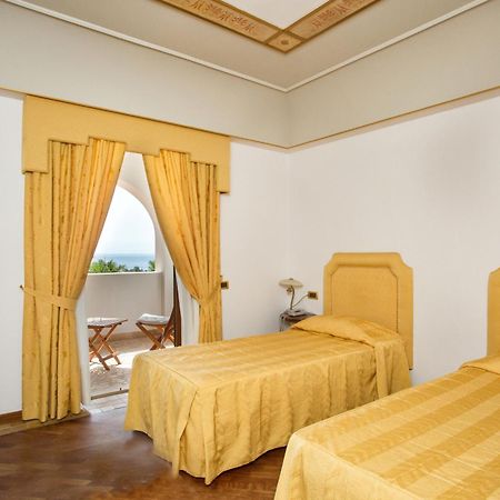 Hotel Tritone Lipari Bagian luar foto