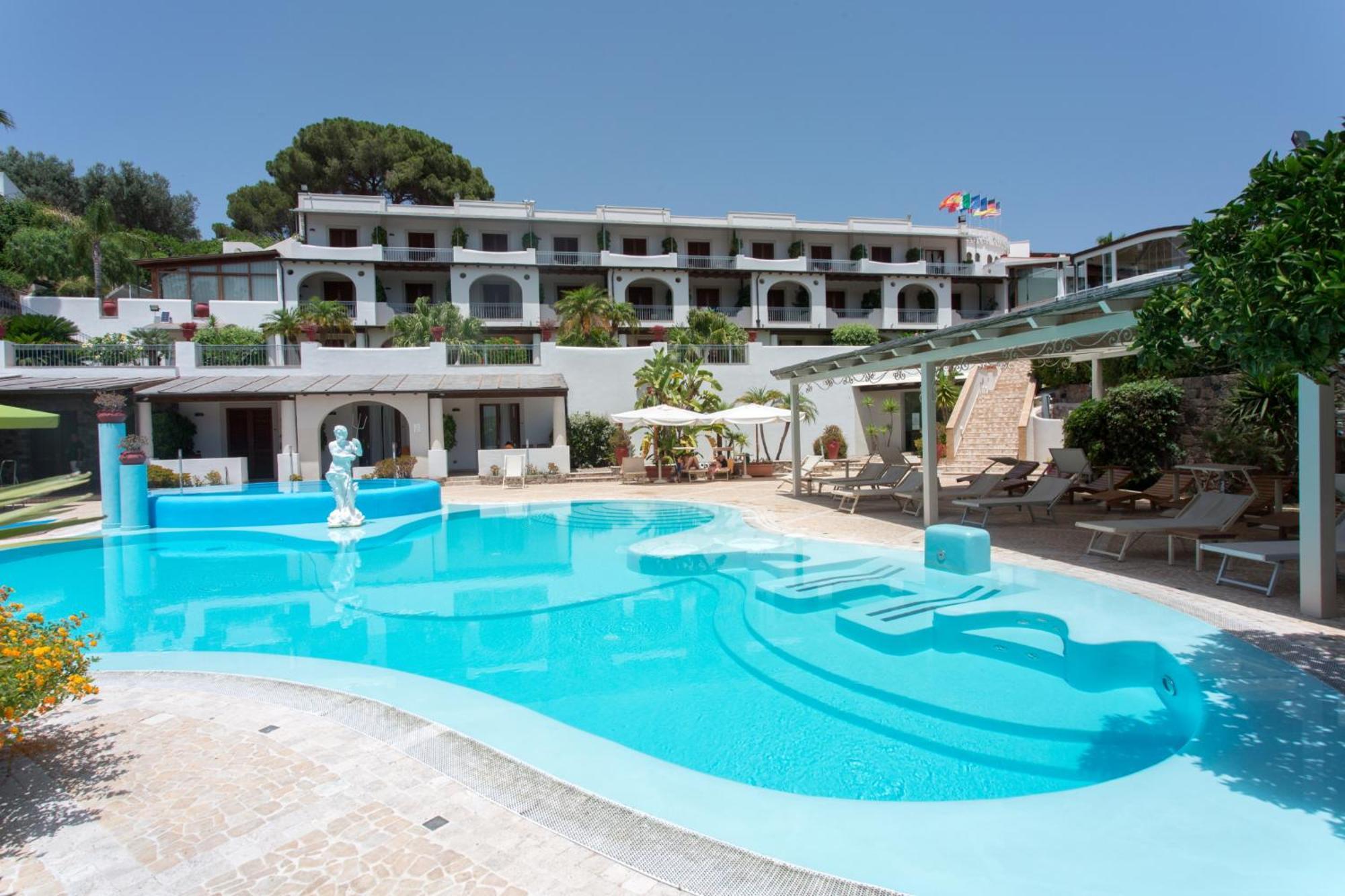 Hotel Tritone Lipari Bagian luar foto