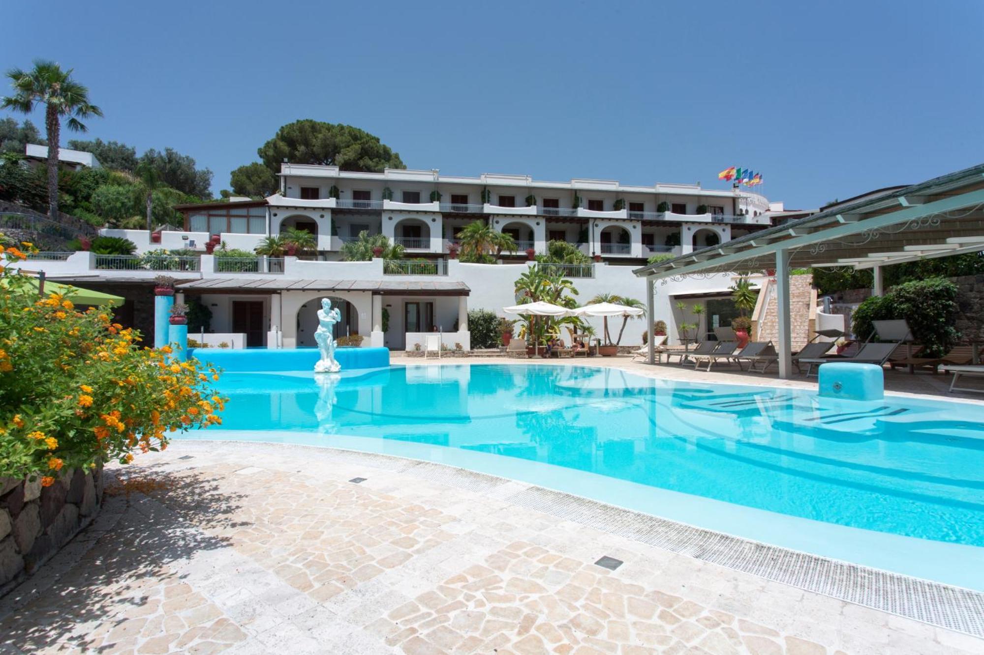 Hotel Tritone Lipari Bagian luar foto