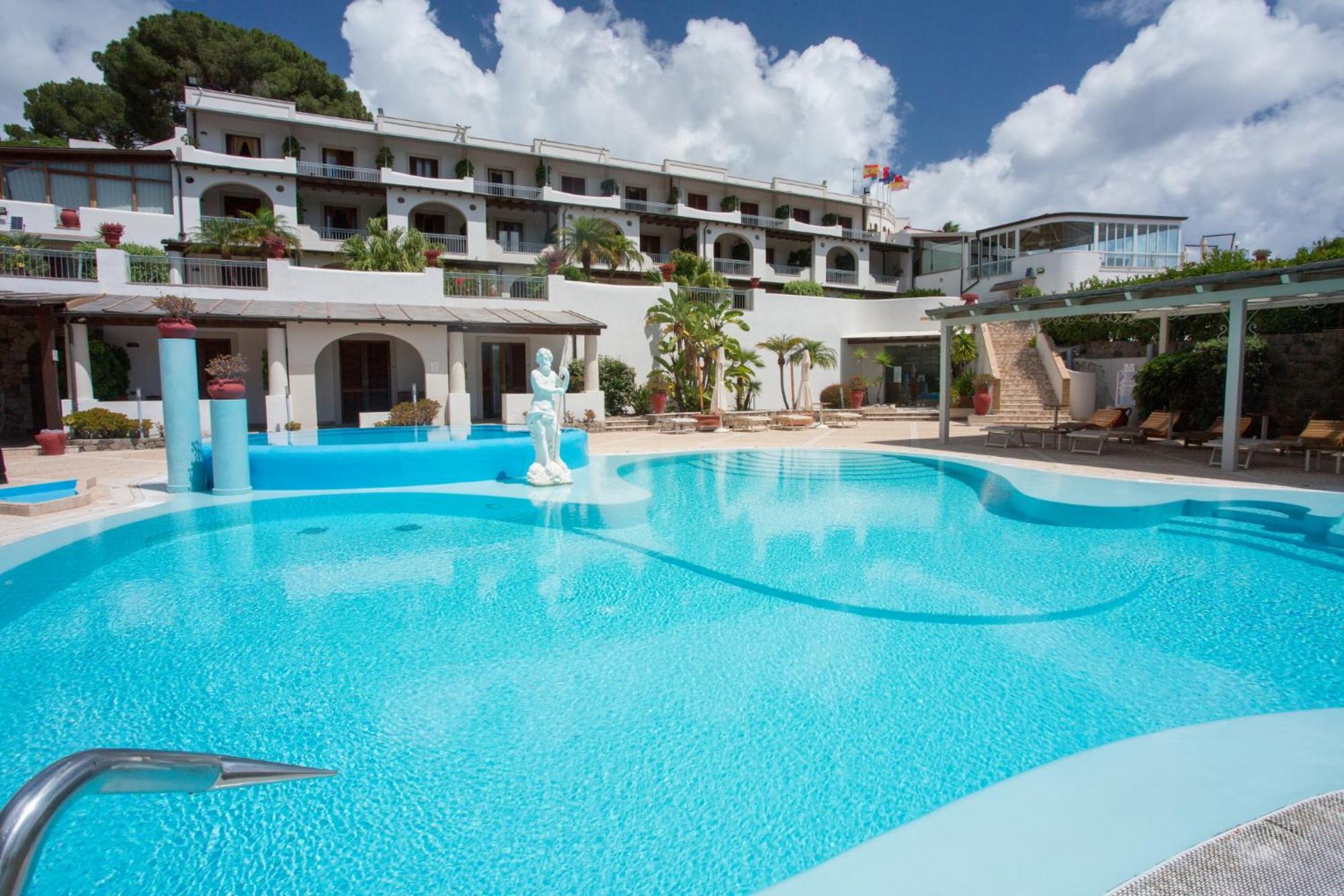 Hotel Tritone Lipari Bagian luar foto