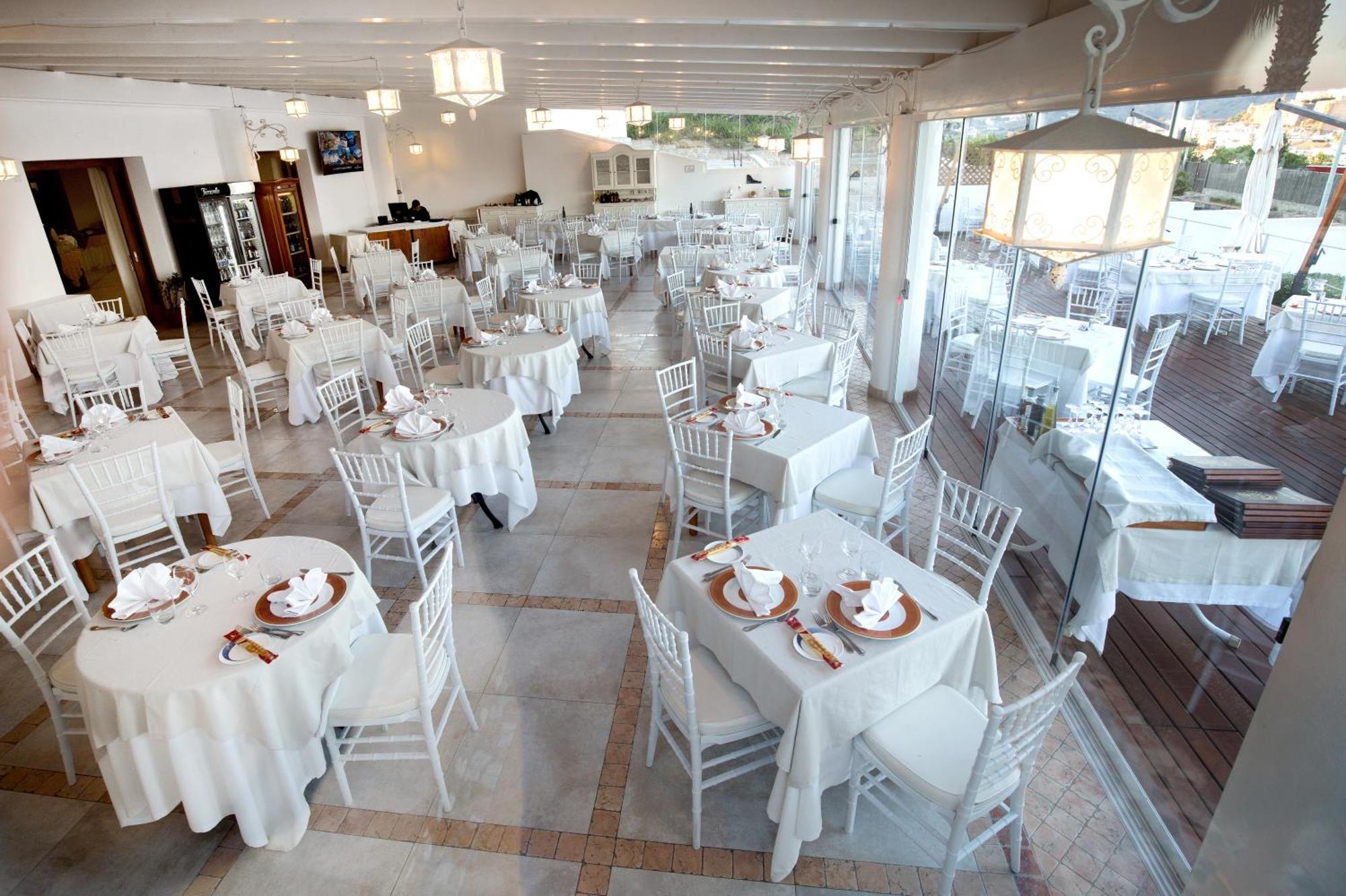 Hotel Tritone Lipari Bagian luar foto