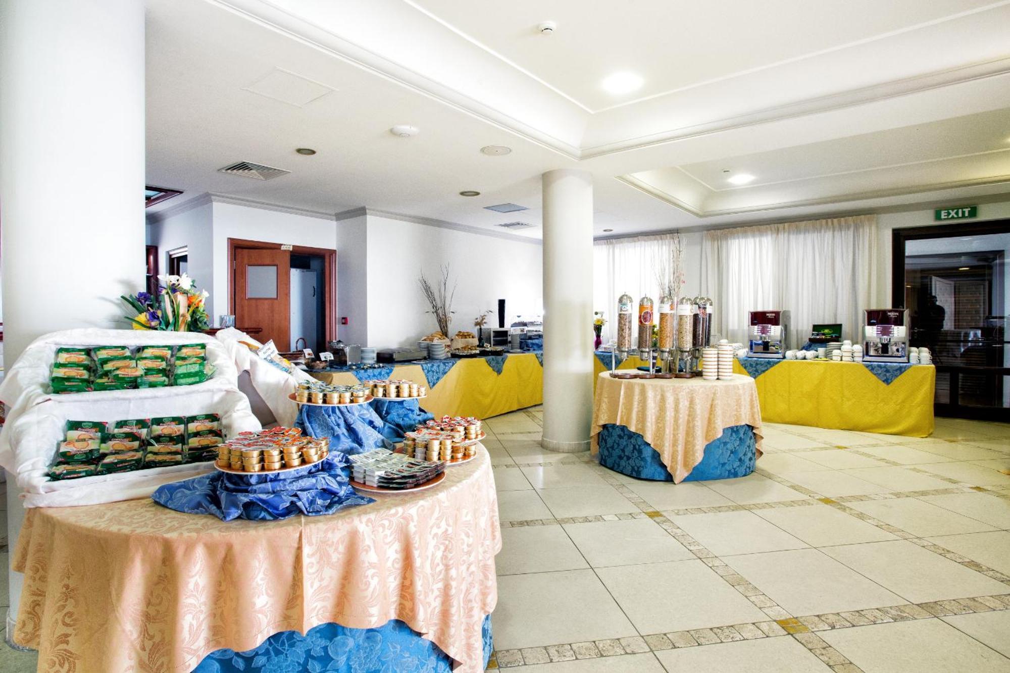 Hotel Tritone Lipari Bagian luar foto